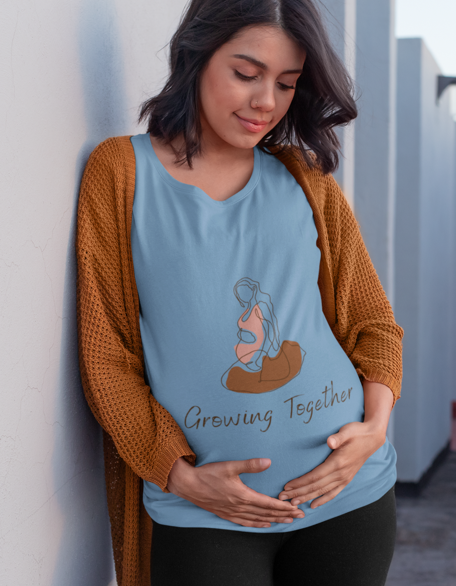 Stay comfortable and trendy throughout your pregnancy with our oversized pregnancy t-shirt. Featuring an abstract illustration of a pregnant woman, it's the perfect expression of your journey. Shop now at Womanitee, your go-to destination for women's t-shirts online in India.